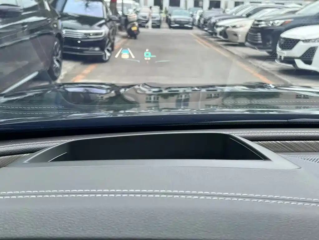 Hongqi Hongqi H9 2020 3.0T Qiling Four-Seater Edition 2021 - thumbnail 5