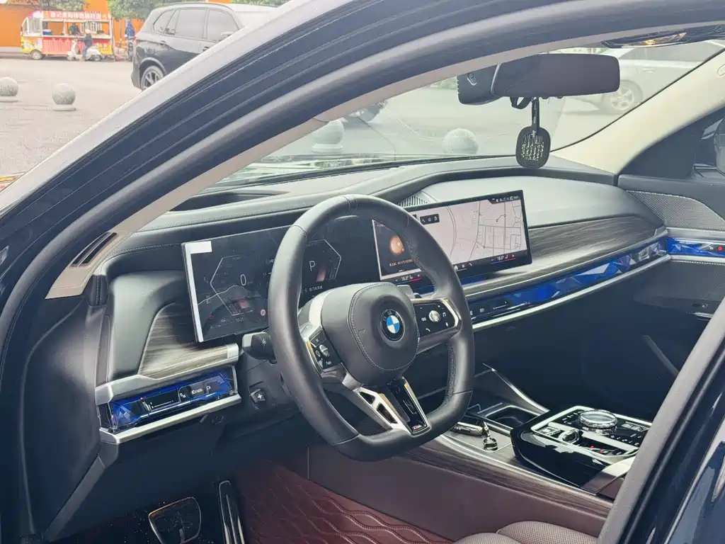 BMW BMW 7 Series 2023 740Li Leading Edition M Sport Package 2024 - thumbnail 14