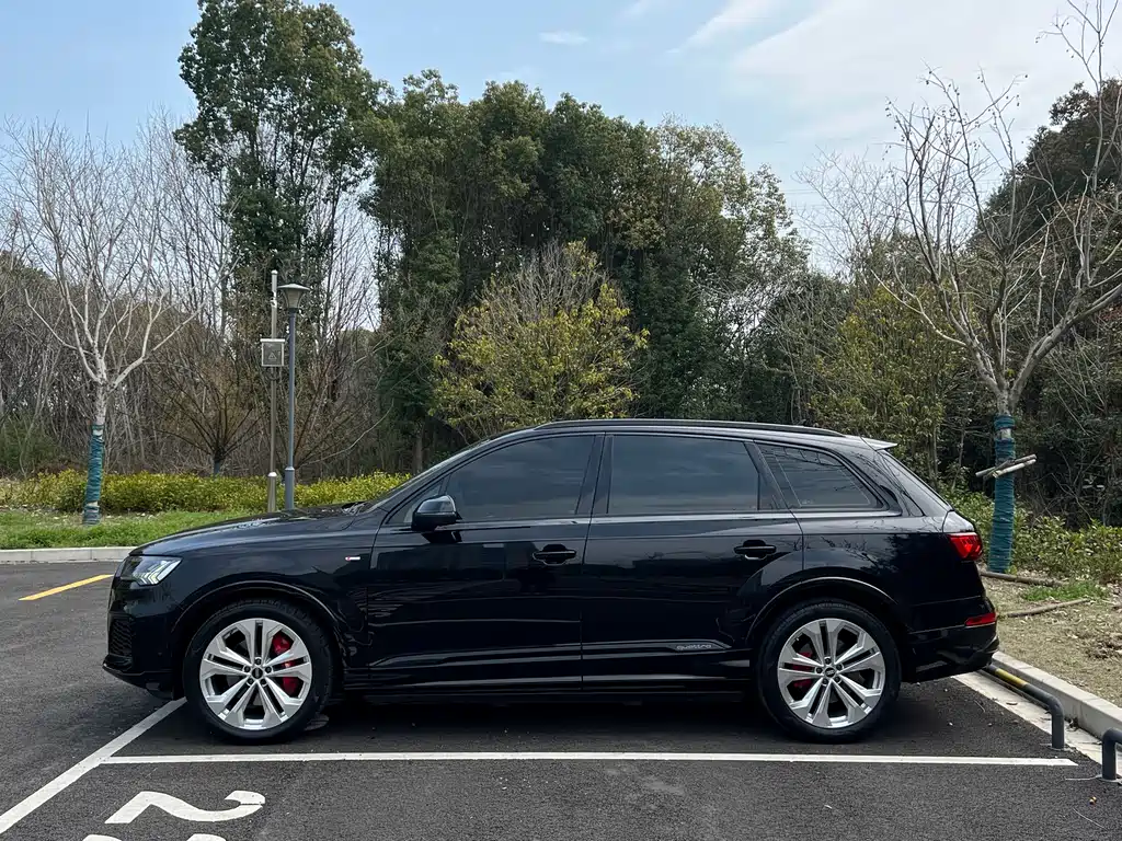 Audi Audi Q7 2020 55 TFSI quattro S line 2021 - thumbnail 4