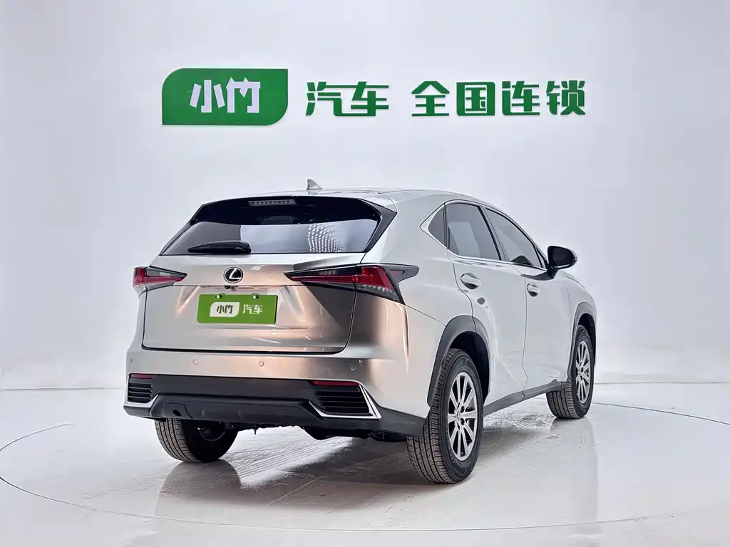 Lexus Lexus NX 200 FWD 2020 - thumbnail 4