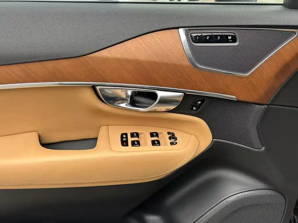 Volvo Volvo XC90 T6 Inscription 5-Seater 2017 - thumbnail 11