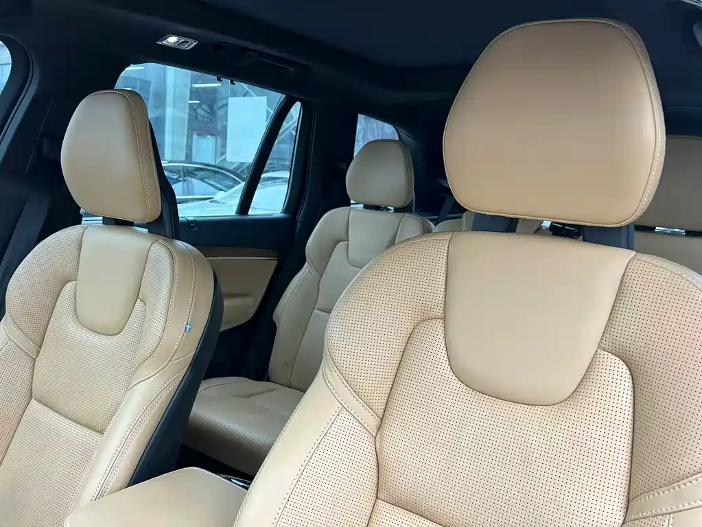 Volvo Volvo XC90 T6 Inscription 5-Seater 2017 - thumbnail 18