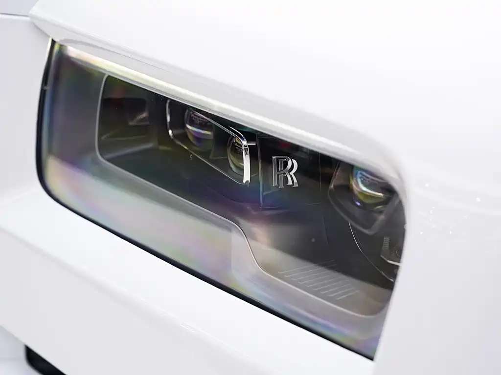 Rolls-Royce Cullinan 2020 Black Badge 2021 - thumbnail 8