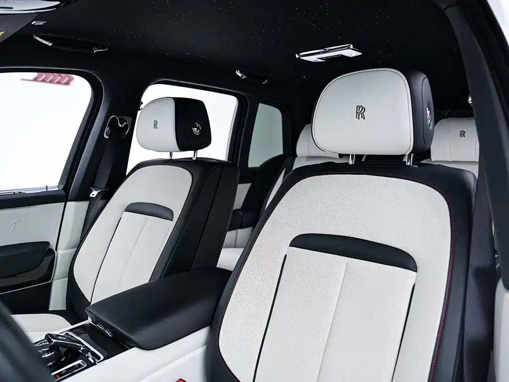 Rolls-Royce Cullinan 2020 Black Badge 2021 - thumbnail 12