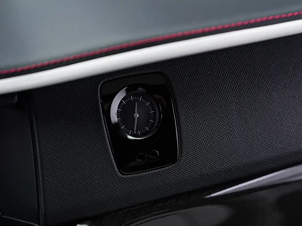 Rolls-Royce Cullinan 2020 Black Badge 2021 - thumbnail 28