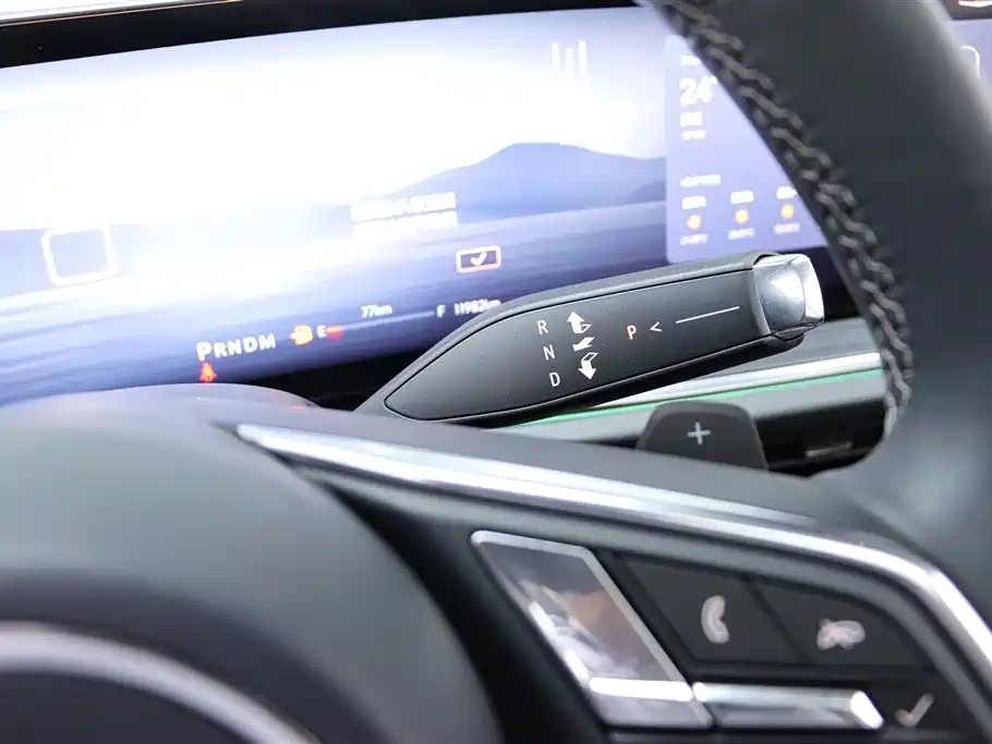 Buick Buick Envision Plus 2025 28T FWD Platinum Edition 2025 - thumbnail 9