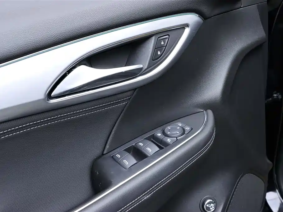 Buick Buick Envision Plus 2025 28T FWD Platinum Edition 2025 - thumbnail 13