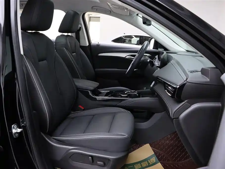 Buick Buick Envision Plus 2025 28T FWD Platinum Edition 2025 - thumbnail 20