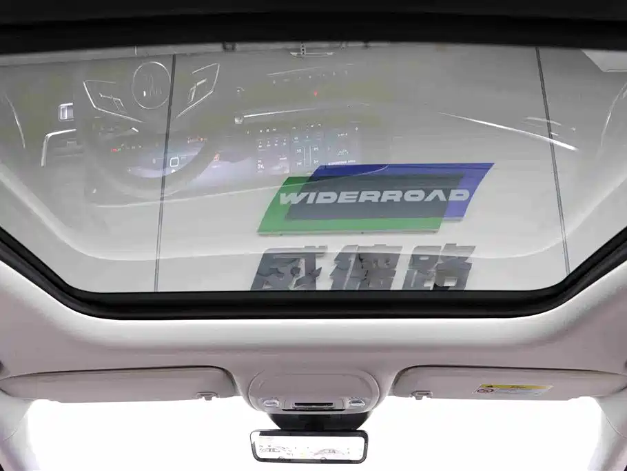 Buick Buick Envision Plus 2025 28T FWD Platinum Edition 2025 - thumbnail 24