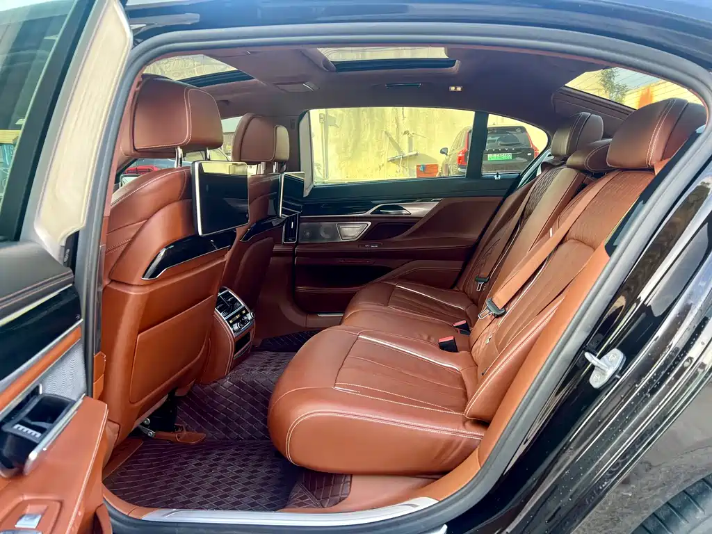 BMW BMW 7 Series 2018 740Li xDrive Executive Edition M Sport Package 2019 - thumbnail 5