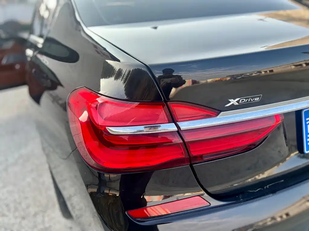 BMW BMW 7 Series 2018 740Li xDrive Executive Edition M Sport Package 2019 - thumbnail 14