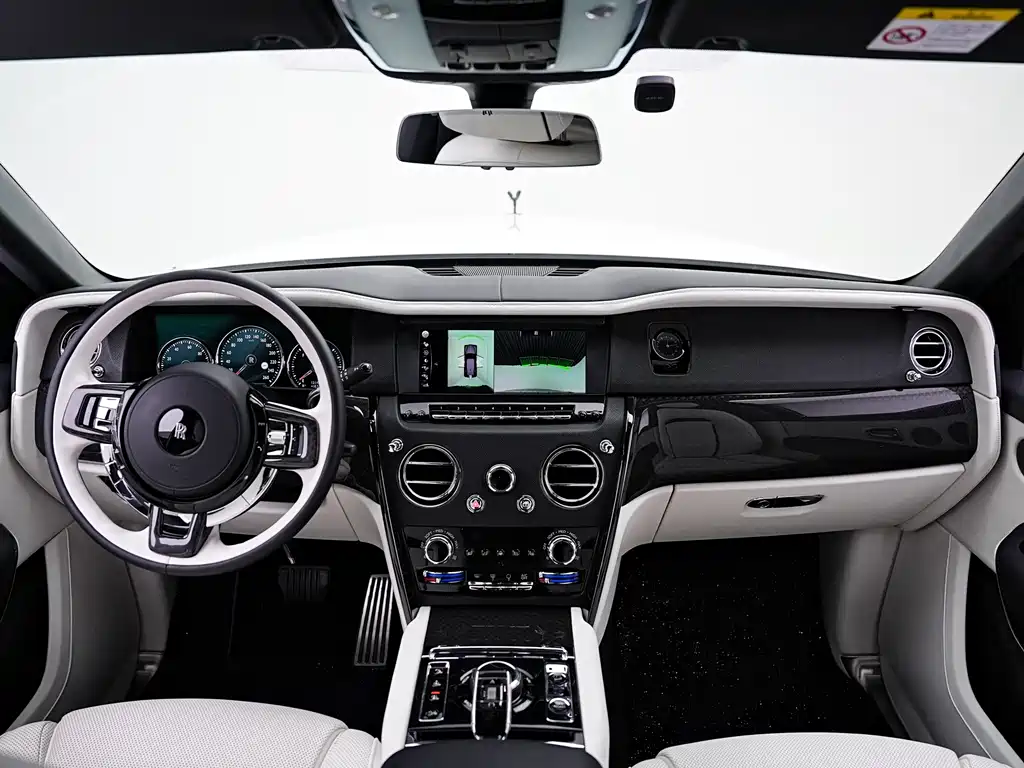 Rolls-Royce Cullinan 2020 Black Badge 2020 - thumbnail 13