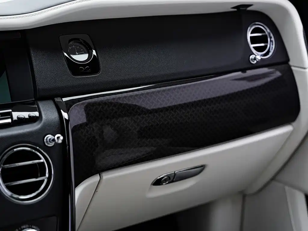 Rolls-Royce Cullinan 2020 Black Badge 2020 - thumbnail 14
