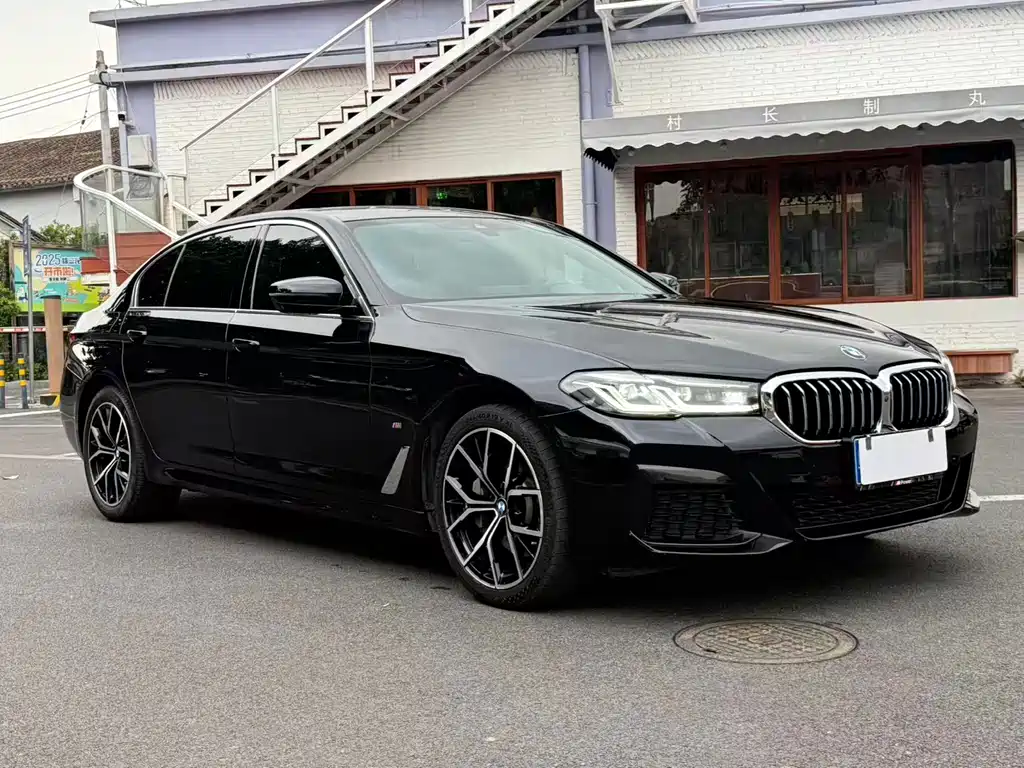 BMW 宝马5系 2023款 530Li 尊享型 M运动套装 2023 - thumbnail 3