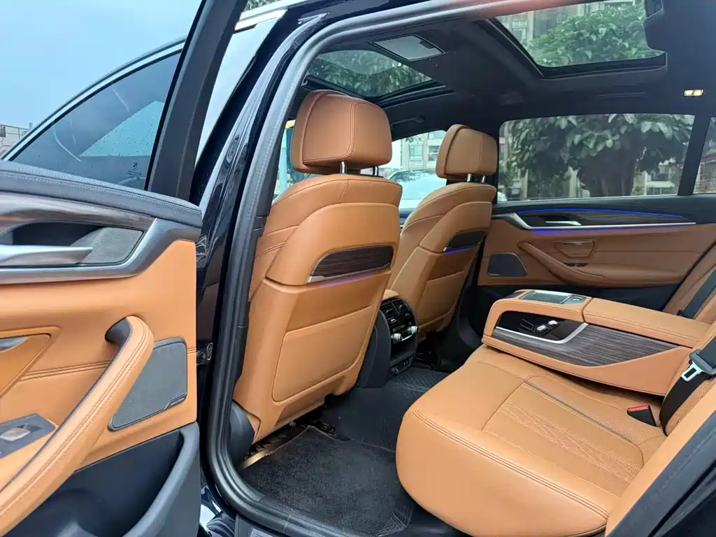 BMW 宝马5系 2023款 530Li 尊享型 M运动套装 2023 - thumbnail 15