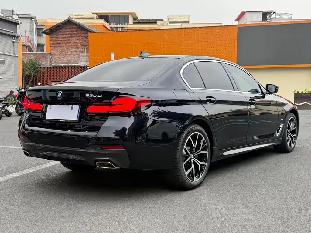 BMW 宝马5系 2023款 530Li 尊享型 M运动套装 2023 - thumbnail 18