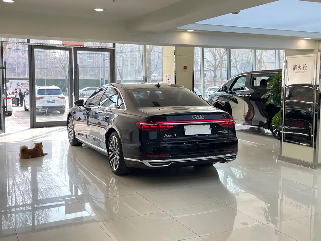 Audi Audi A8L 2021 55 TFSI quattro Luxury 2021 - thumbnail 4