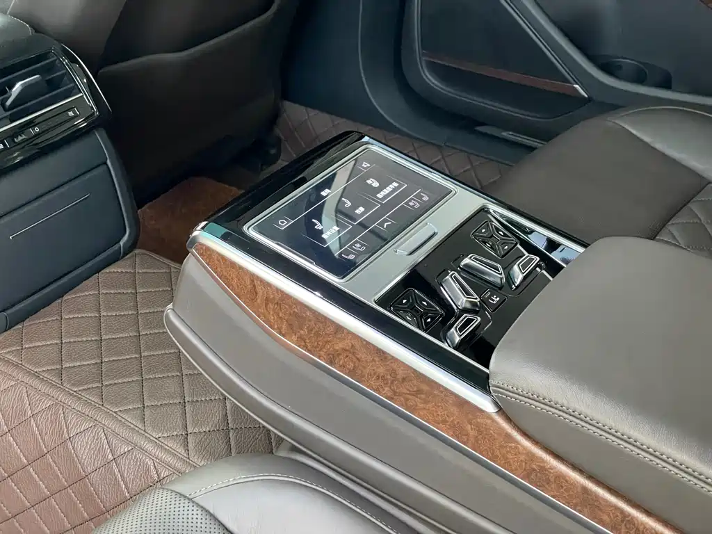 Audi Audi A8L 2021 55 TFSI quattro Luxury 2021 - thumbnail 17