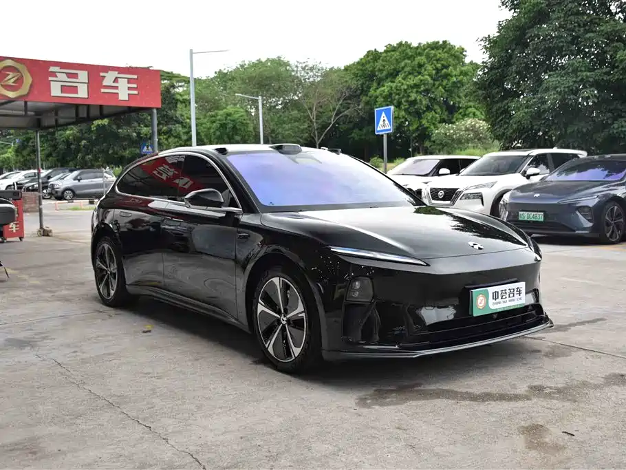 NIO NIO ET5T 2024 75kWh Touring 2025 - thumbnail 3