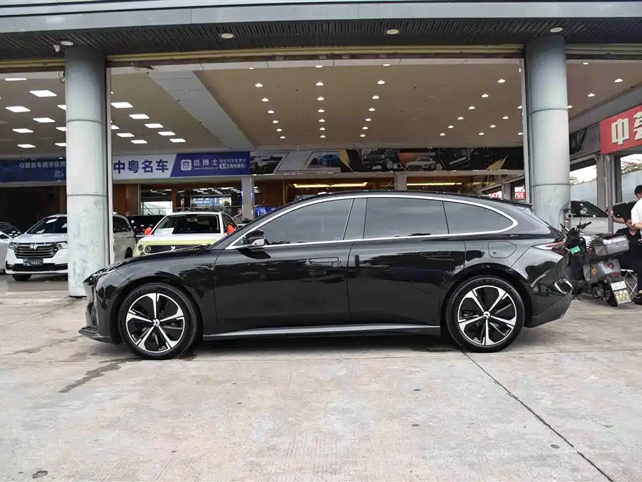 NIO NIO ET5T 2024 75kWh Touring 2025 - thumbnail 6