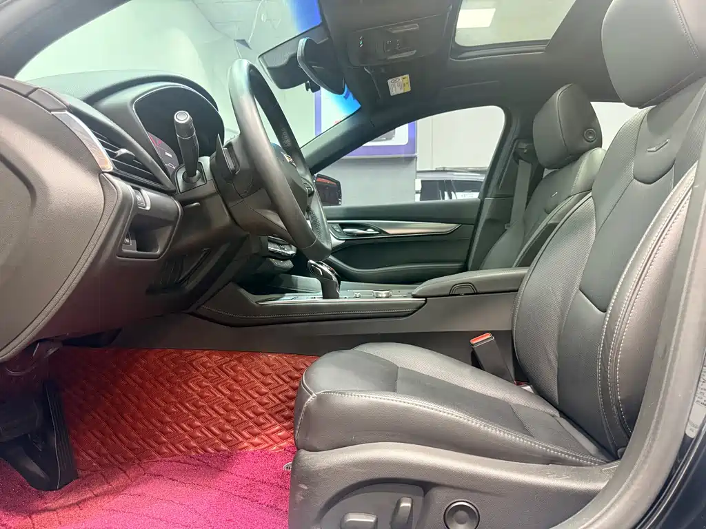 Cadillac Cadillac CT5 2023 28T Luxury (Standard Edition) 2023 - thumbnail 5