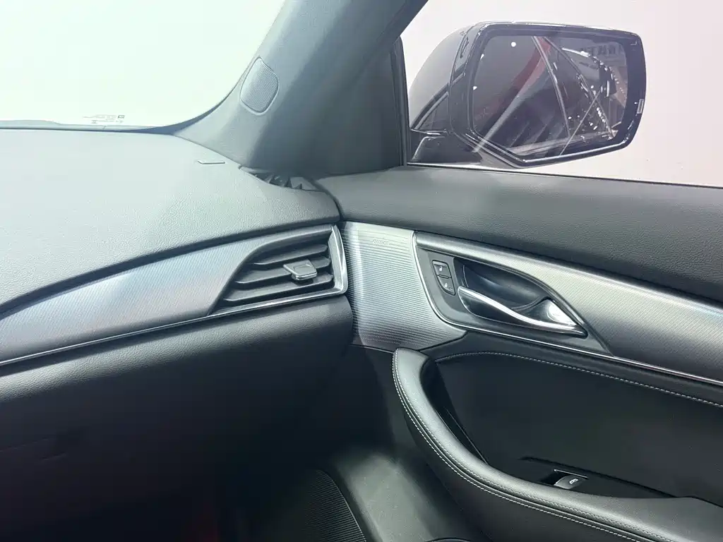 Cadillac Cadillac CT5 2023 28T Luxury (Standard Edition) 2023 - thumbnail 16