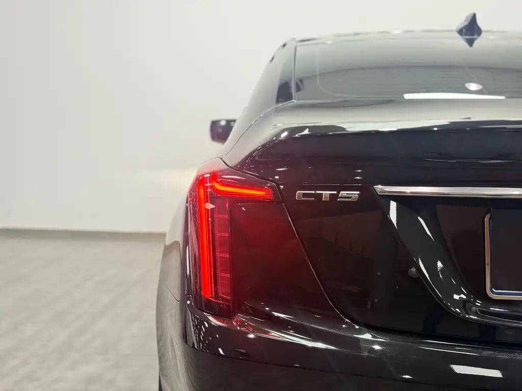 Cadillac Cadillac CT5 2023 28T Luxury (Standard Edition) 2023 - thumbnail 19