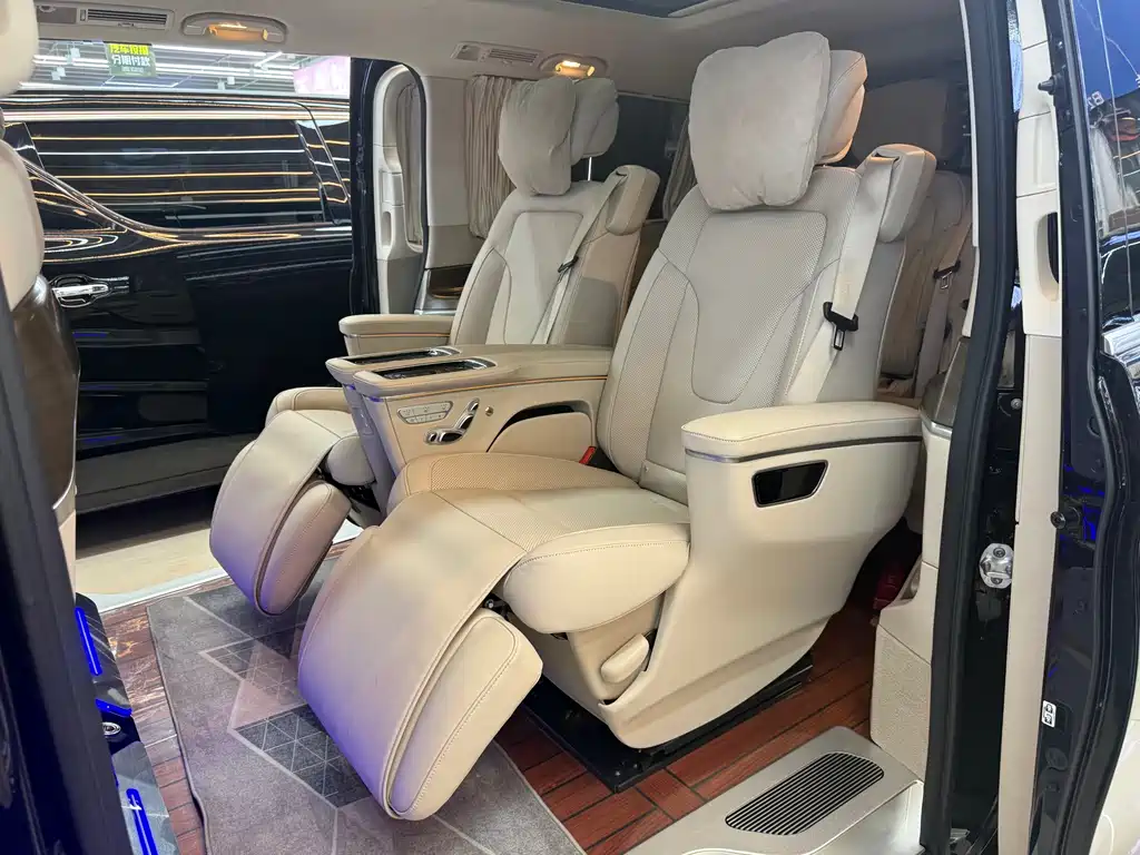 Mercedes-Benz Mercedes-Benz V-Class 2022 V 260 L Long Wheelbase Luxury Edition 2023 - thumbnail 8