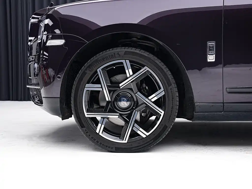 Rolls-Royce Rolls-Royce Cullinan 2020 5-Seater 2020 - thumbnail 3