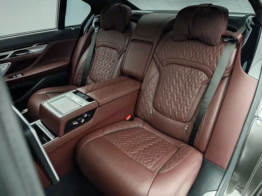 BMW BMW 7 Series 2019 740Li xDrive Executive M Sport Package 2020 - thumbnail 14