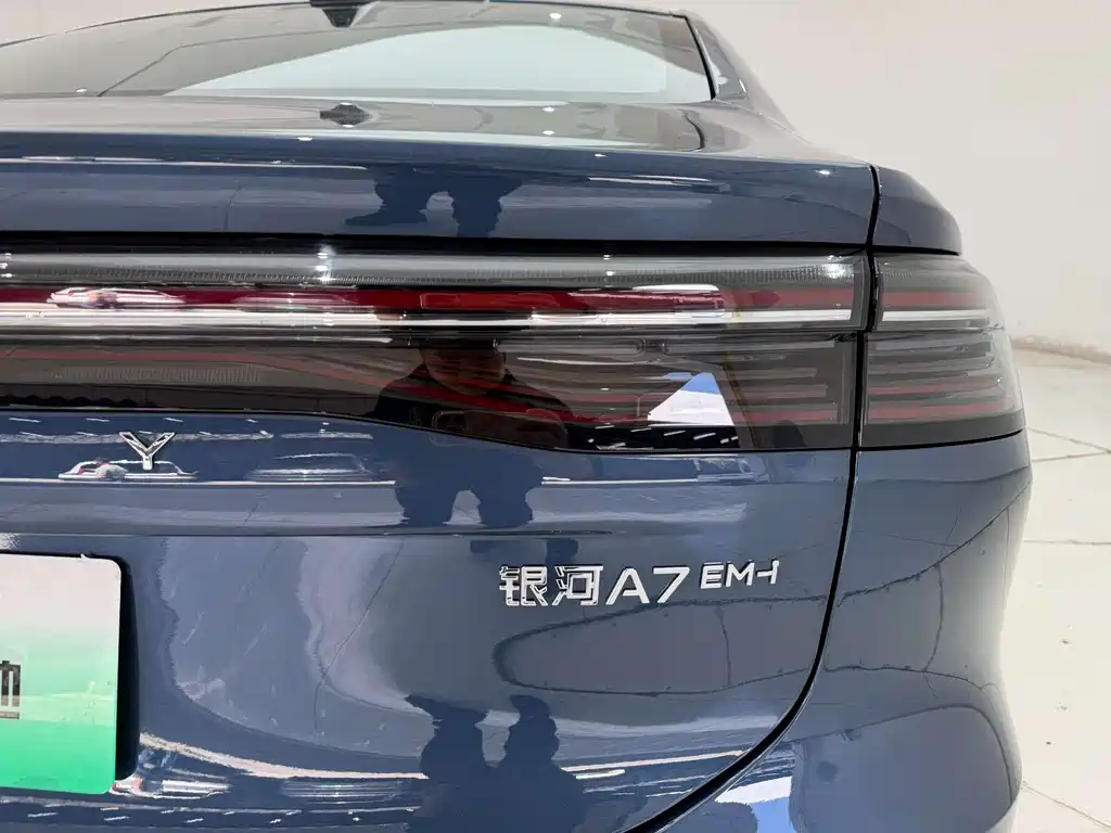 Geely Galaxy Geely Galaxy A7 2025 EM-i 150km Starship Edition 2025 - thumbnail 10