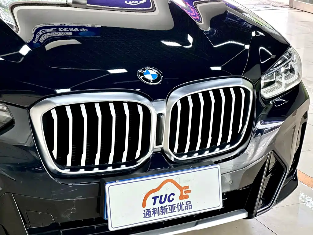 BMW BMW X3 2022 xDrive25i M Sport Package 2022 - thumbnail 3