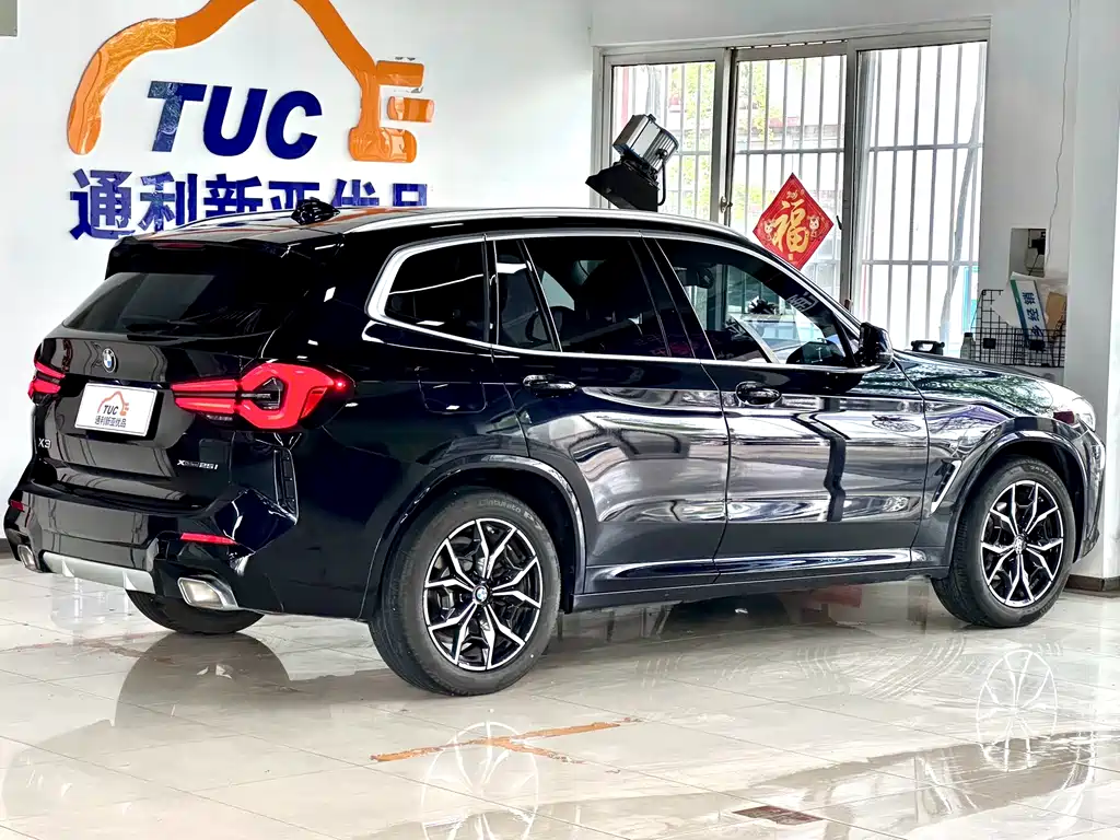 BMW BMW X3 2022 xDrive25i M Sport Package 2022 - thumbnail 6