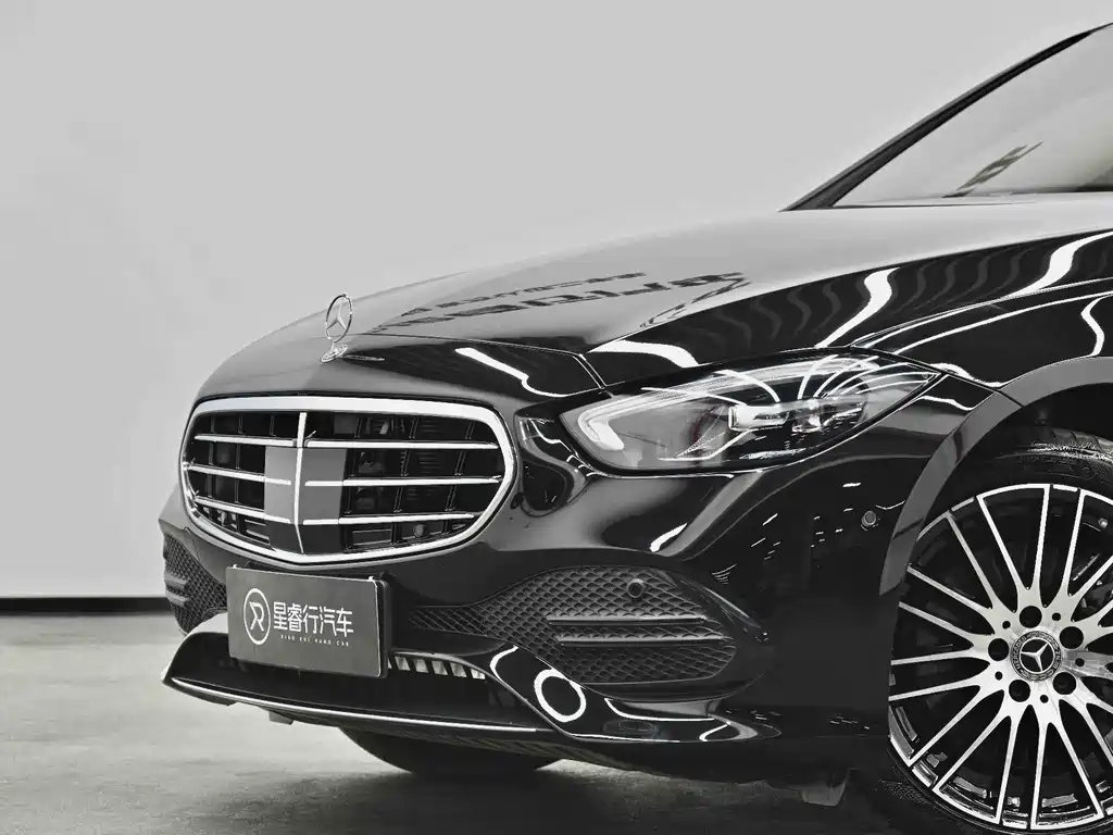 Mercedes-Benz Mercedes-Benz C 260 L 2023 - thumbnail 2