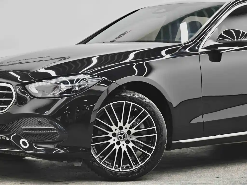 Mercedes-Benz Mercedes-Benz C 260 L 2023 - thumbnail 3