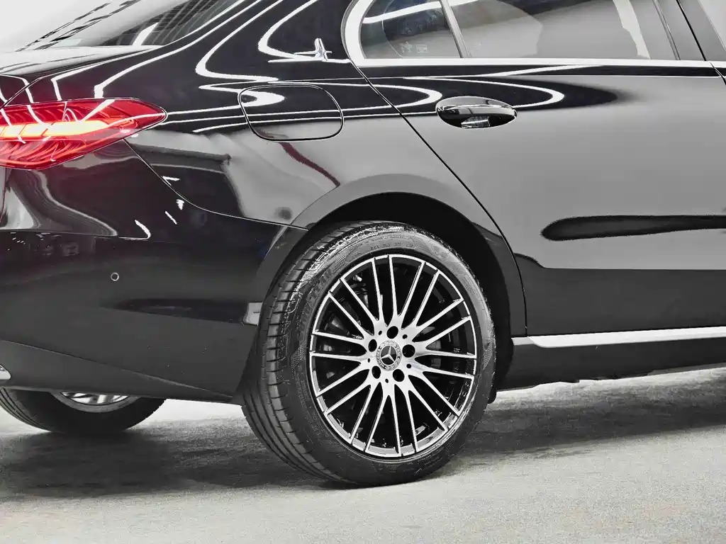 Mercedes-Benz Mercedes-Benz C 260 L 2023 - thumbnail 6