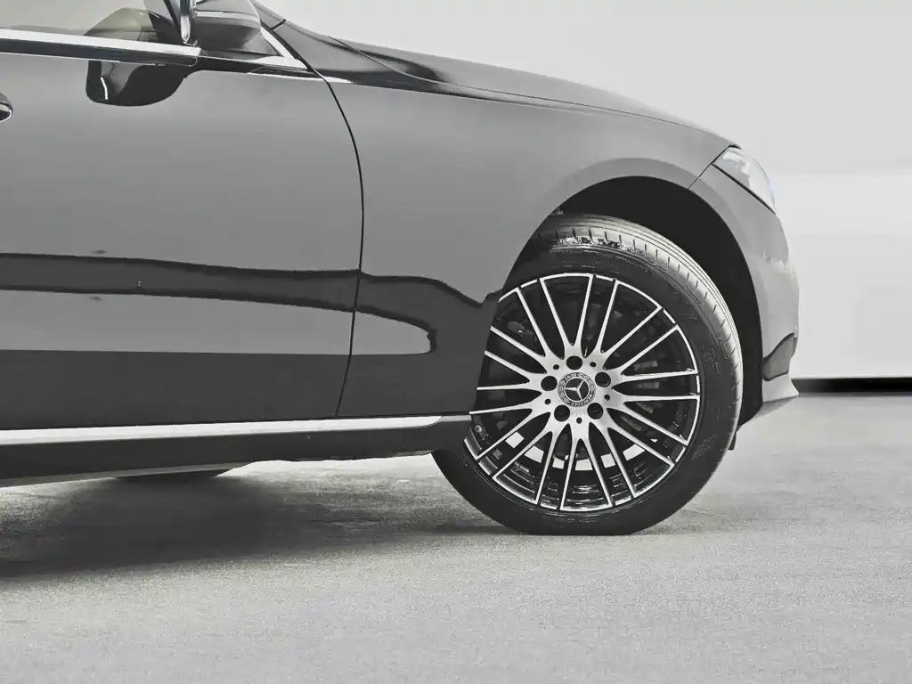 Mercedes-Benz Mercedes-Benz C 260 L 2023 - thumbnail 10
