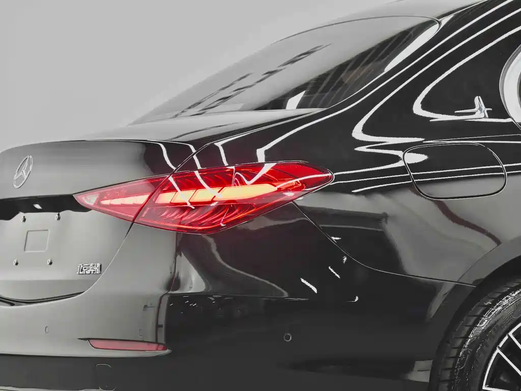 Mercedes-Benz Mercedes-Benz C 260 L 2023 - thumbnail 11