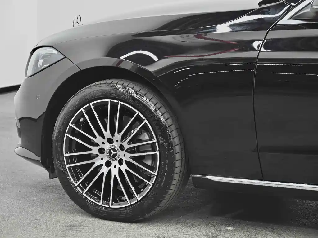 Mercedes-Benz Mercedes-Benz C 260 L 2023 - thumbnail 25