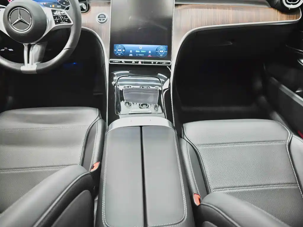 Mercedes-Benz Mercedes-Benz C 260 L 2023 - thumbnail 27