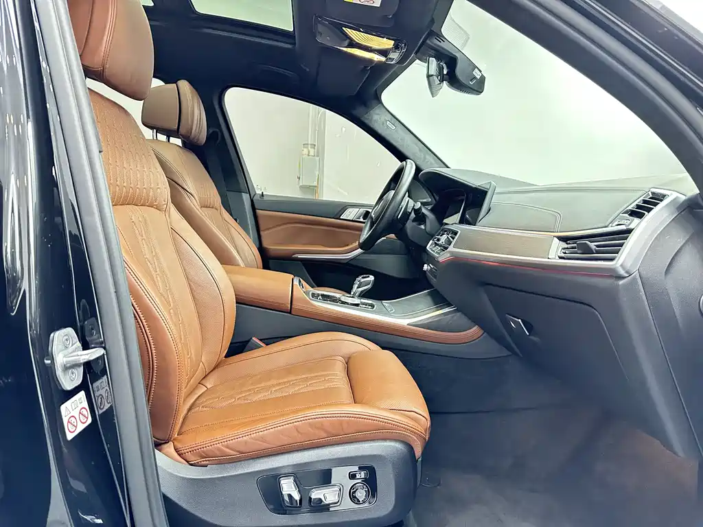 BMW BMW X7 2021 xDrive40i Executive M Sport Package 2021 - thumbnail 13