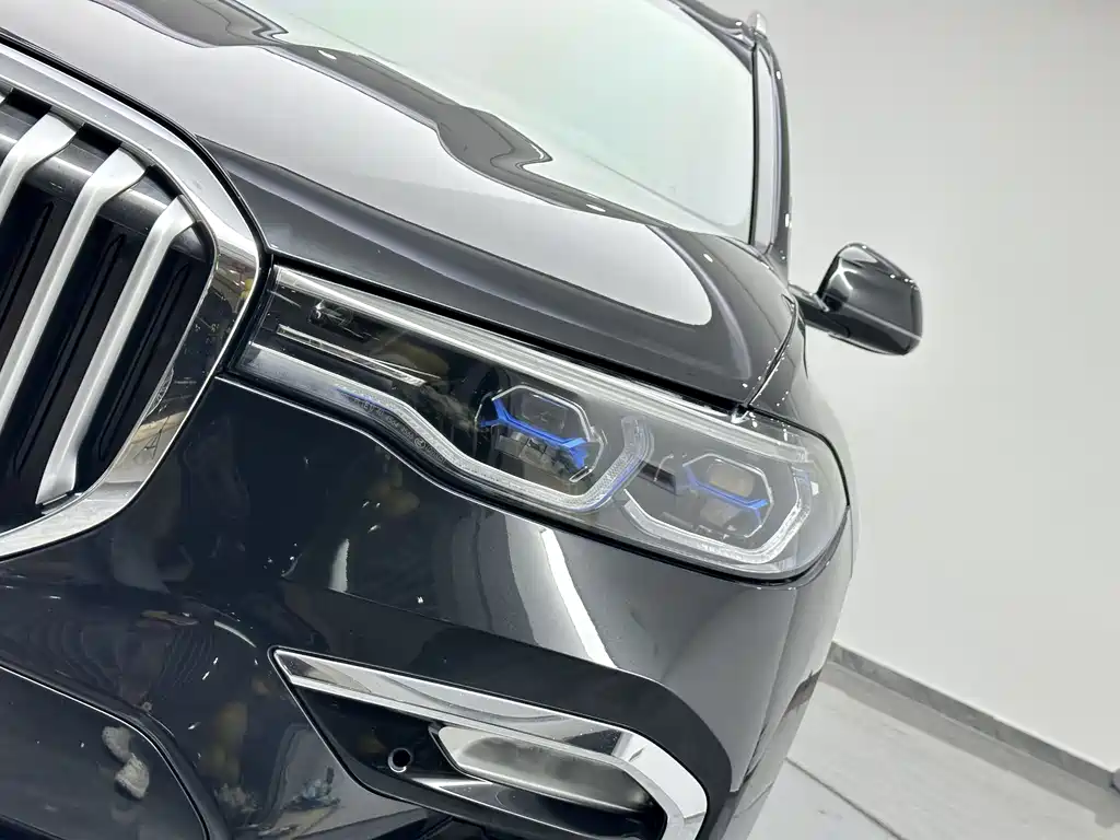 BMW BMW X7 2021 xDrive40i Executive M Sport Package 2021 - thumbnail 19