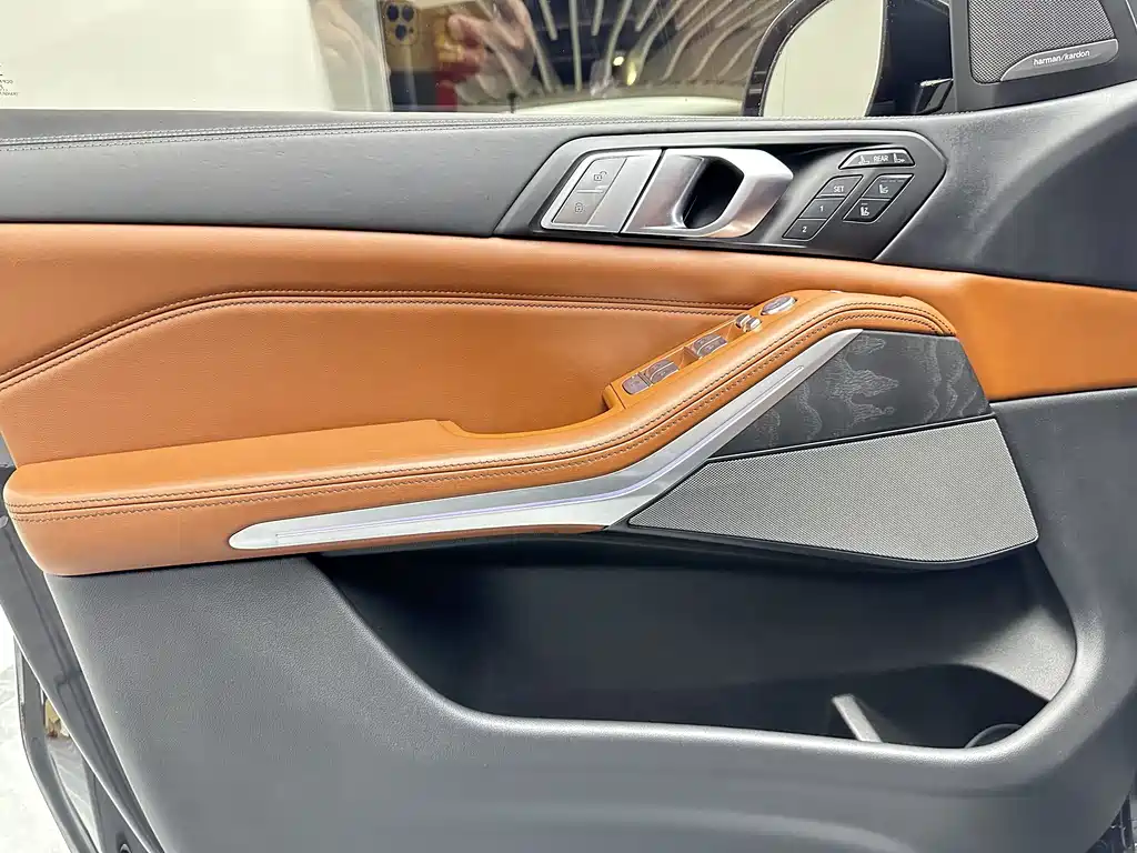 BMW BMW X7 2021 xDrive40i Executive M Sport Package 2021 - thumbnail 23