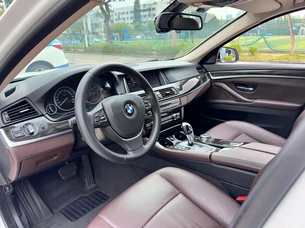 BMW BMW 5 Series 2014 525Li Luxury Design Package 2016 - thumbnail 7