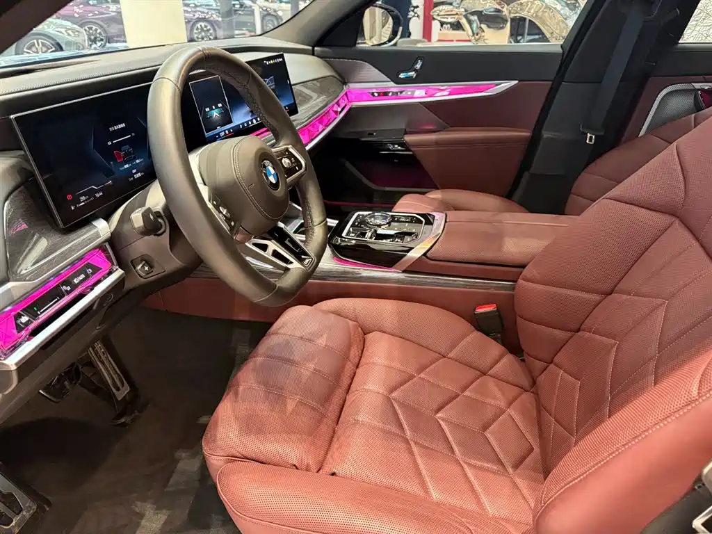 BMW BMW 7 Series 2023 Facelift 740Li Exclusive Luxury Package 2025 - thumbnail 7