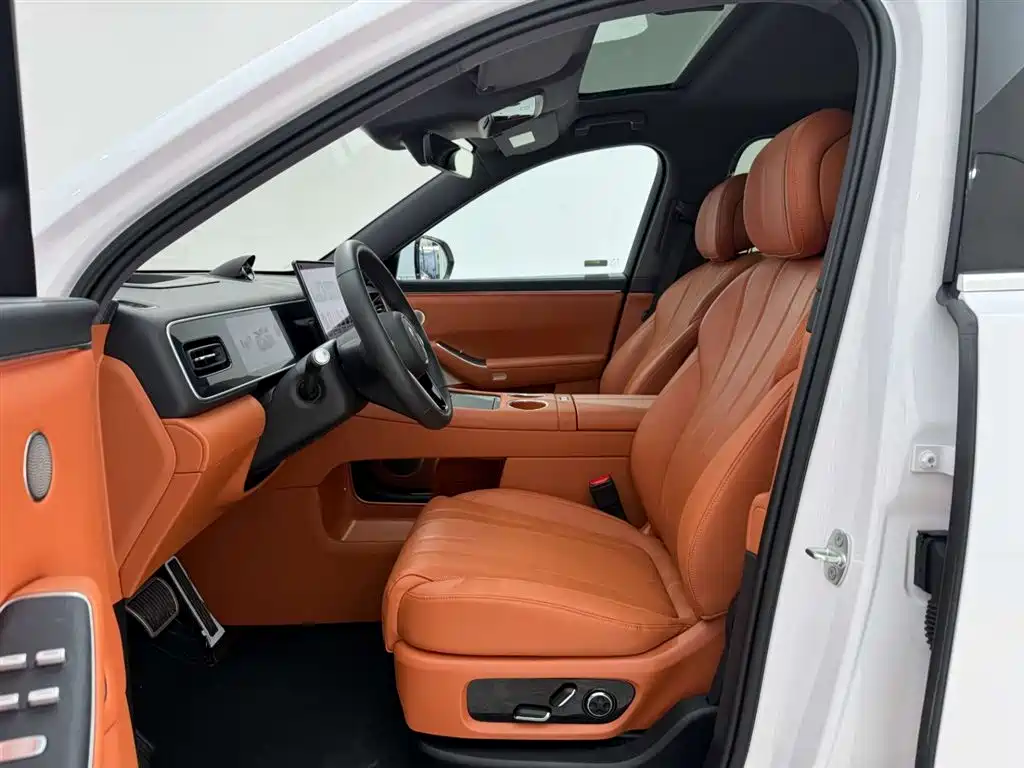 AITO AITO M7 2026 EREV Pro+ AWD 5-Seater 2025 - thumbnail 15