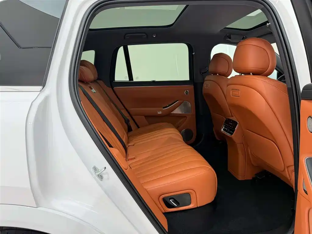 AITO AITO M7 2026 EREV Pro+ AWD 5-Seater 2025 - thumbnail 19