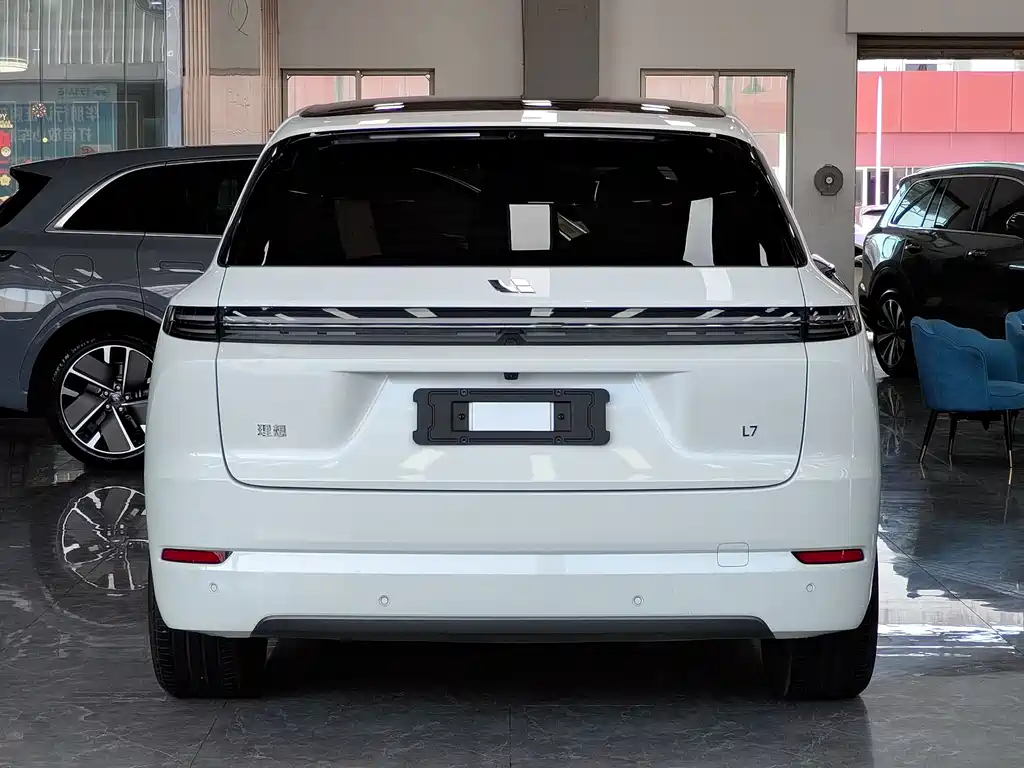 Li Auto Li Auto L7 2025 Max Intelligent Refresh Edition 2025 - thumbnail 16