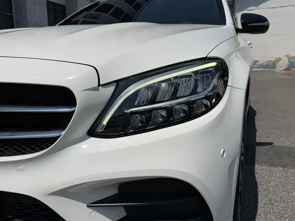 Mercedes-Benz 2019 Mercedes-Benz C 260 Sport 2019 - thumbnail 4