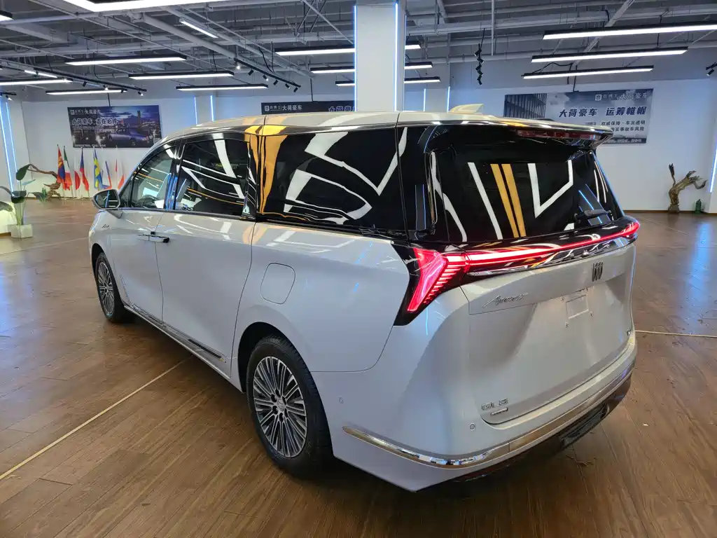Buick Buick GL8 PHEV 2024 Avenir Luxury Edition 7-Seater 2024 - thumbnail 7